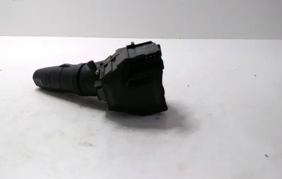 Nissan Almera N16 Wiper control stalk 25260 AV610