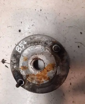 Volkswagen PASSAT B5.5 Coil spring/strut mount 