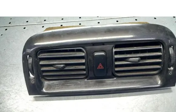 Mazda 626 Dashboard side air vent grill/cover trim