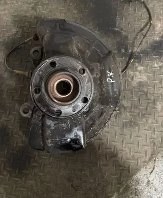 Volvo XC90 Front wheel hub P31277205