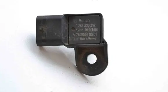 BMW 3 F30 F35 F31 Air pressure sensor 7599906