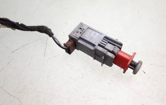 Clutch pedal sensor
