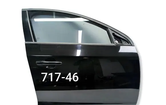 Volvo S60 Front door 