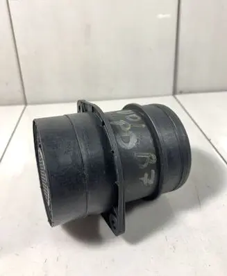 Audi A4 S4 B7 8E 8H Mass air flow meter VE700130