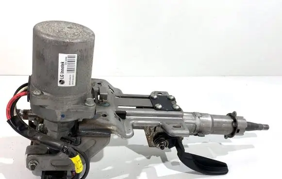 KIA Sportage Power steering pump 563002S360