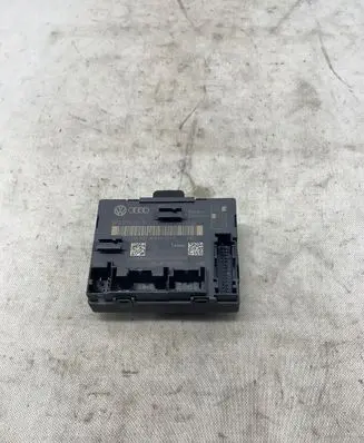 Audi A4 S4 B8 8K Door control unit/module 8K0959792P