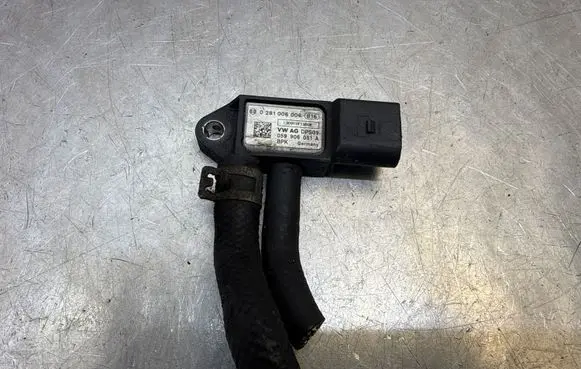 Audi Q7 4L Exhaust gas pressure sensor 059906051A