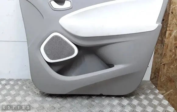 Renault Zoe Front door card panel trim 809006145r