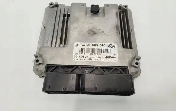 Opel Insignia A Engine control unit/module 55595540