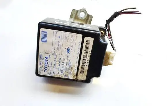 Toyota Yaris Door control unit/module 8974152020
