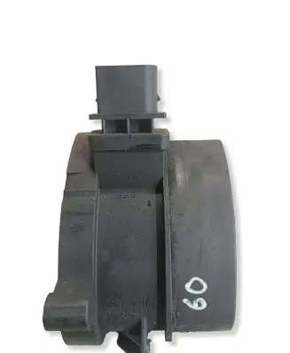 BMW 5 E60 E61 Mass air flow meter 77887440