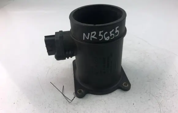 Nissan Primera Mass air flow meter 226806N210