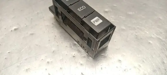 Toyota Prius+ (ZVW40) A set of switches 8497047010