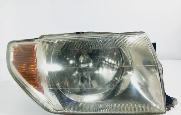 Mitsubishi Pajero Pinin Headlight/headlamp