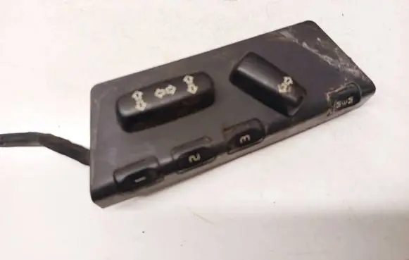 Volvo XC90 Seat control switch 39999380