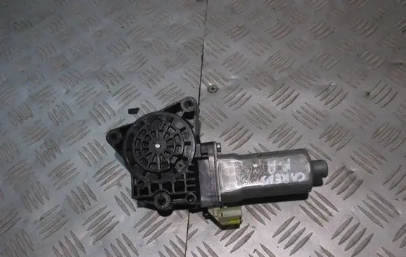 KIA Carens II Vent window/glass motor 