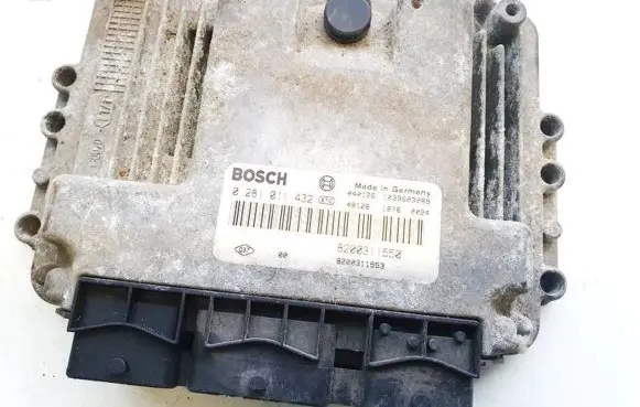 Renault Master II Engine control unit/module 0281011432 8200311550