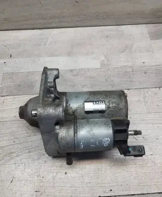 Peugeot 208 Starter motor 9671530880 4280008332