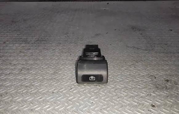 Windscreen/window heater switch