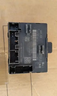 Volkswagen Golf VII Door control unit/module 5Q0959593B