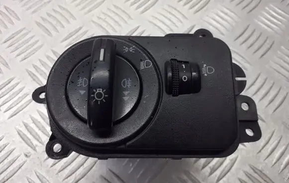 Ford Fusion Light switch 2S6T-13A024QA