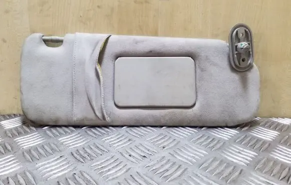 Toyota Corolla E120 E130 Sun visor