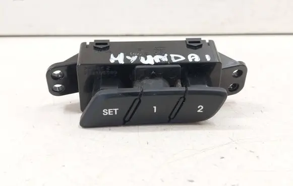 Hyundai i40 Seat memory switch 299106809