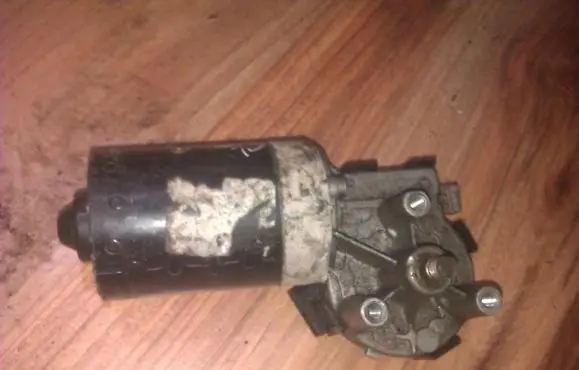Volvo S70 V70 V70 XC Wiper motor 390241133