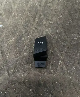 Skoda Octavia Mk2 (1Z) Electric window control switch 1Z0959855 1507