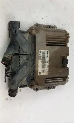 Opel Zafira B Engine control unit/module ECU