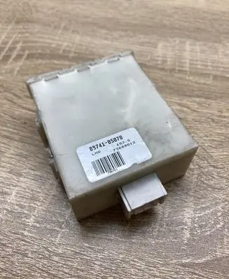 Toyota Avensis T250 Door central lock control unit/module 8974105070