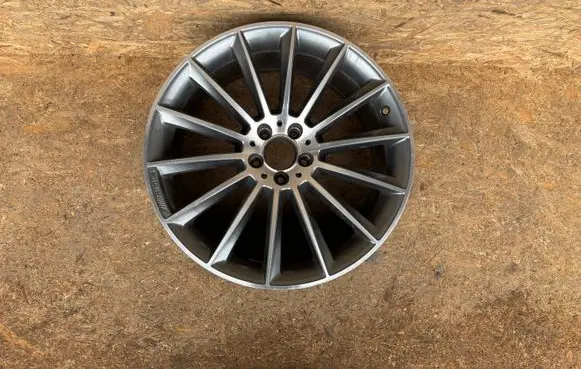 R20 alloy rim