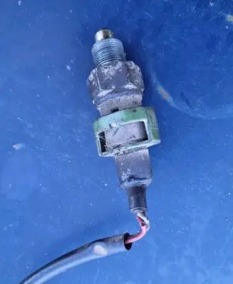 Renault Espace II Reversing light switch sensor 