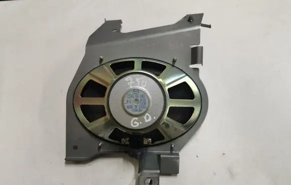Mazda 5 Rear door speaker C24366960 C28E35