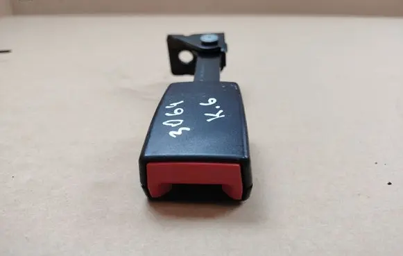 BMW i3 Rear seatbelt buckle 34149902A