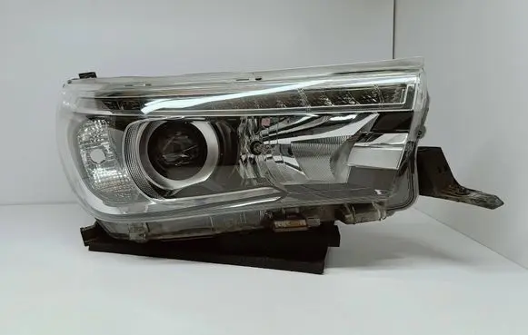 Toyota Hilux (AN120, AN130) Headlight/headlamp 0K56 L2007 811100K792