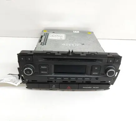 Seat Ibiza IV (6J,6P) Radio/CD/DVD/GPS head unit 6J0035156