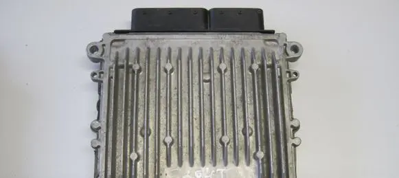 Mercedes-Benz C W204 Engine control unit/module ECU A6421500226