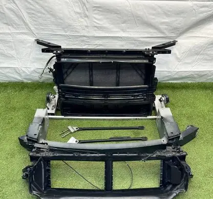 Volvo XC60 Radiator support slam panel 31493262 31684238 31684239