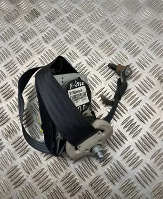 Nissan Juke I F15 Front seatbelt 617969800A 10121010 010R000