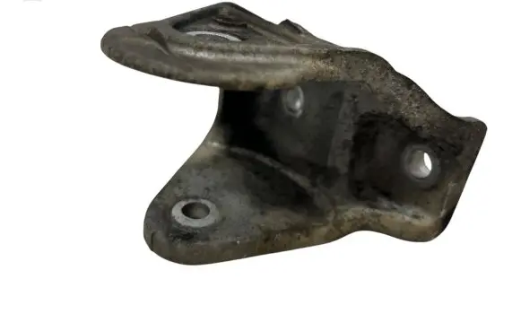 Peugeot 4008 Gearbox mounting bracket 3020831