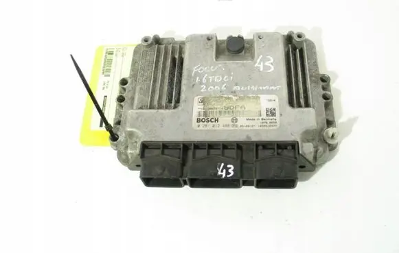 Ford Focus Engine control unit/module ECU Array