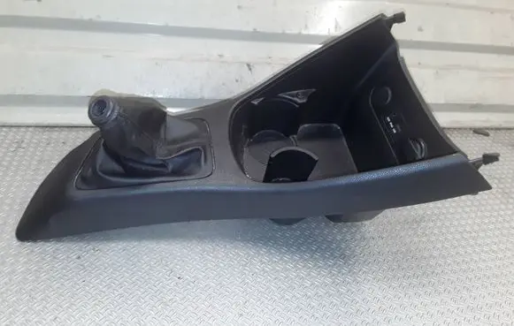 KIA Picanto Center console E846531Y100