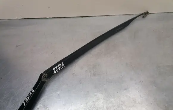 Alfa Romeo 147 Front wiper blade arm