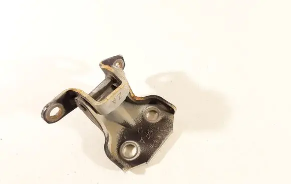 Subaru Legacy Front door upper hinge