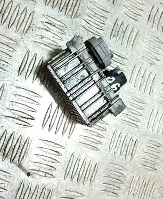 Opel Insignia A Glow plug pre-heat relay 55574293