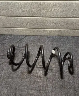 Porsche Macan (95B) Rear coil spring