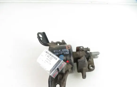 KIA Rio Engine mount vacuum valve 218321R200
