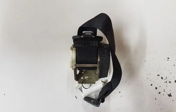 Ford Focus Rear seatbelt 33005976