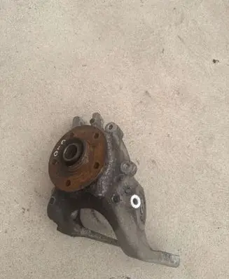Audi Q5 SQ5 8R Rear wheel hub spindle/knuckle 8R0505438A